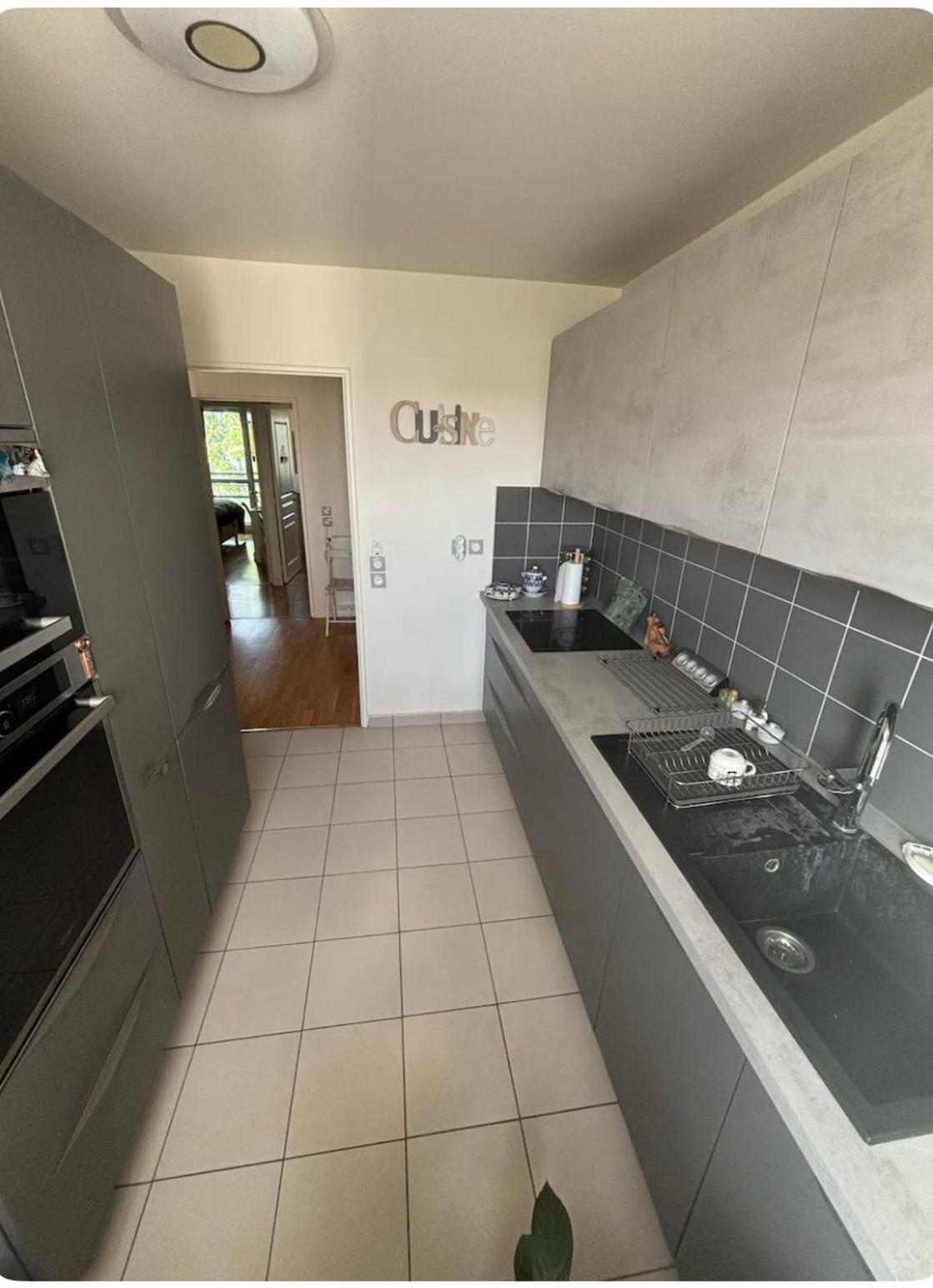 Logement A Cote De L'Aeroport Orly 아티스 몽스 외부 사진